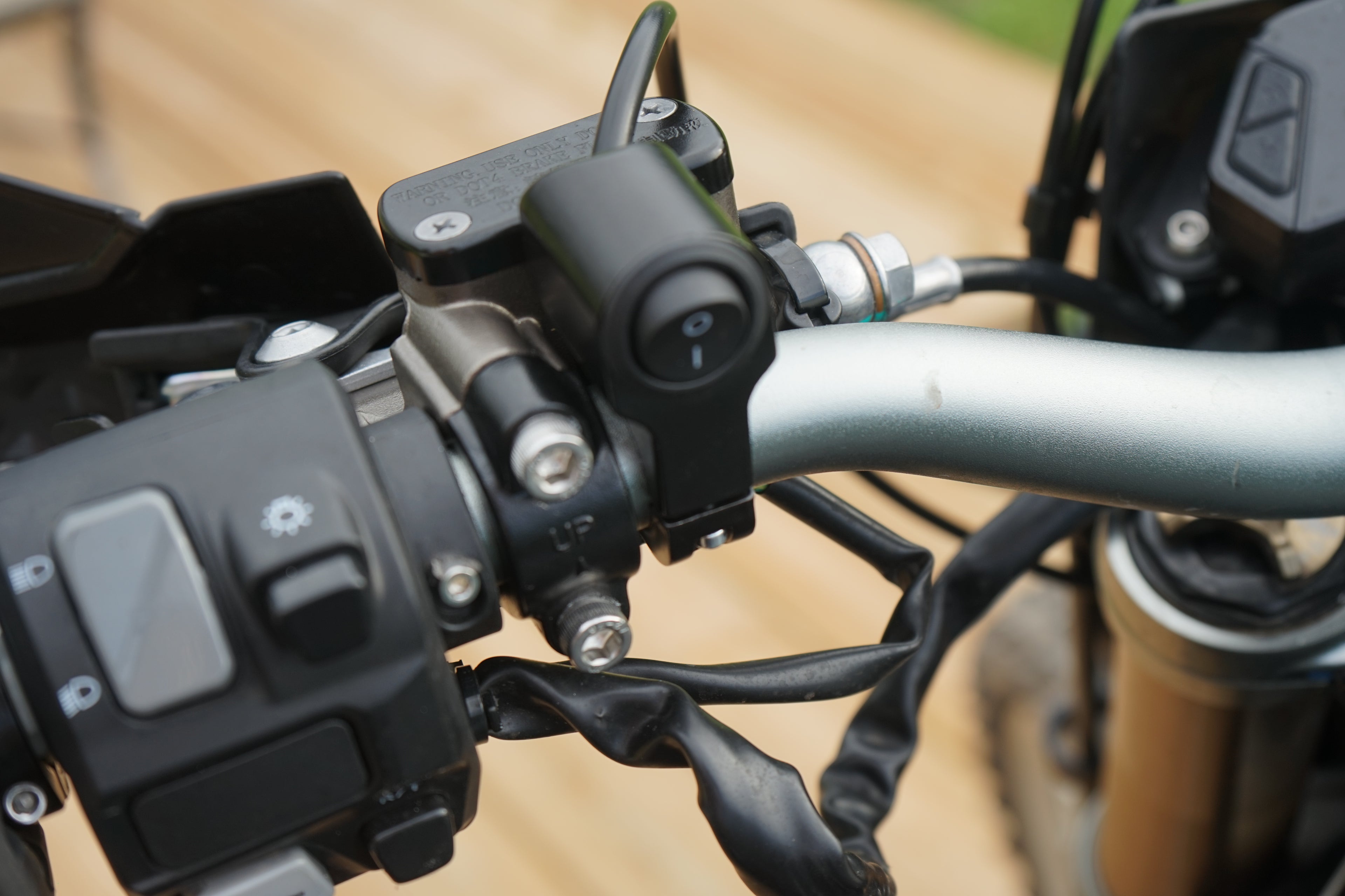 (Presale) Surron Ultra bee Wheelie Light