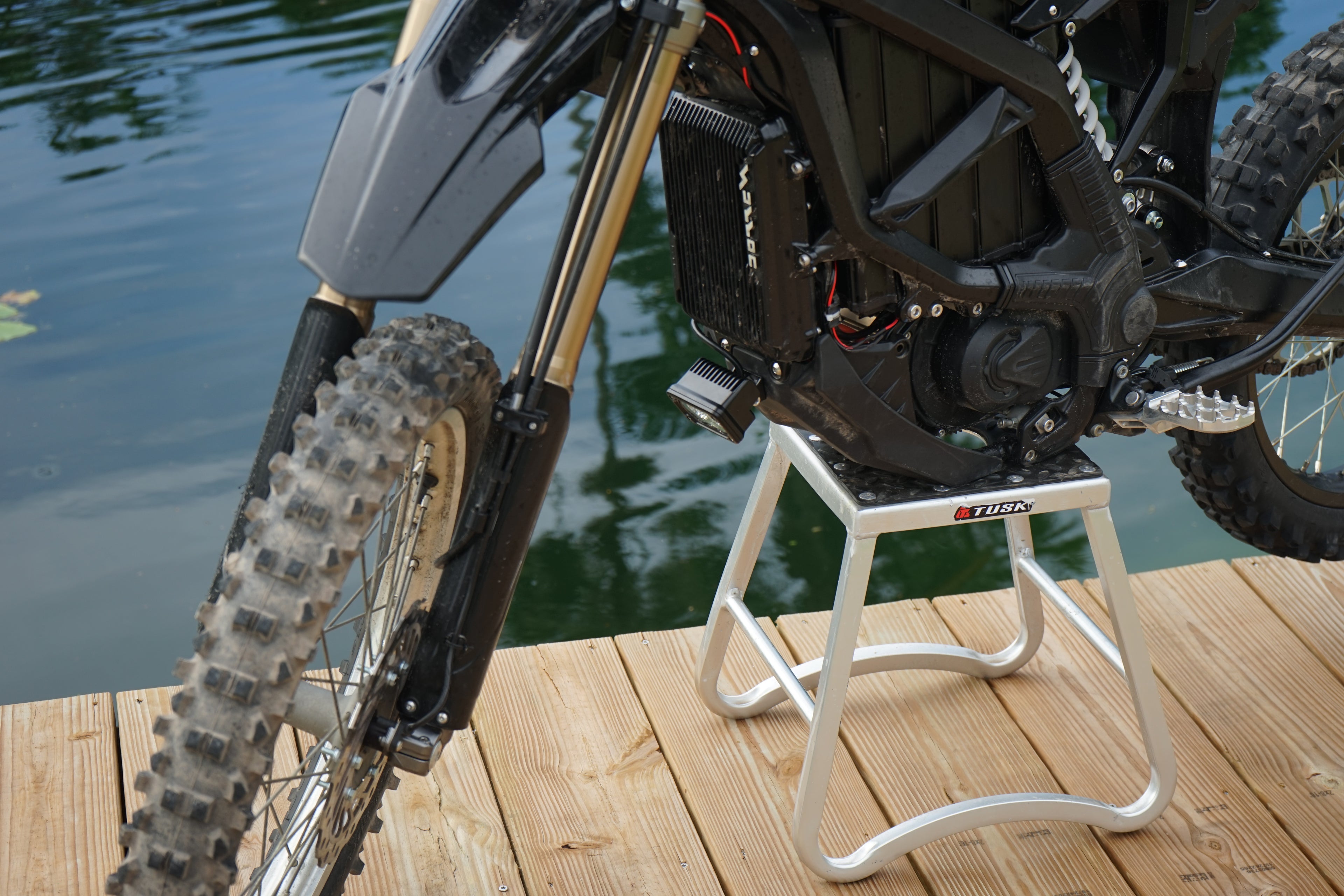 (Presale) Surron Ultra bee Wheelie Light