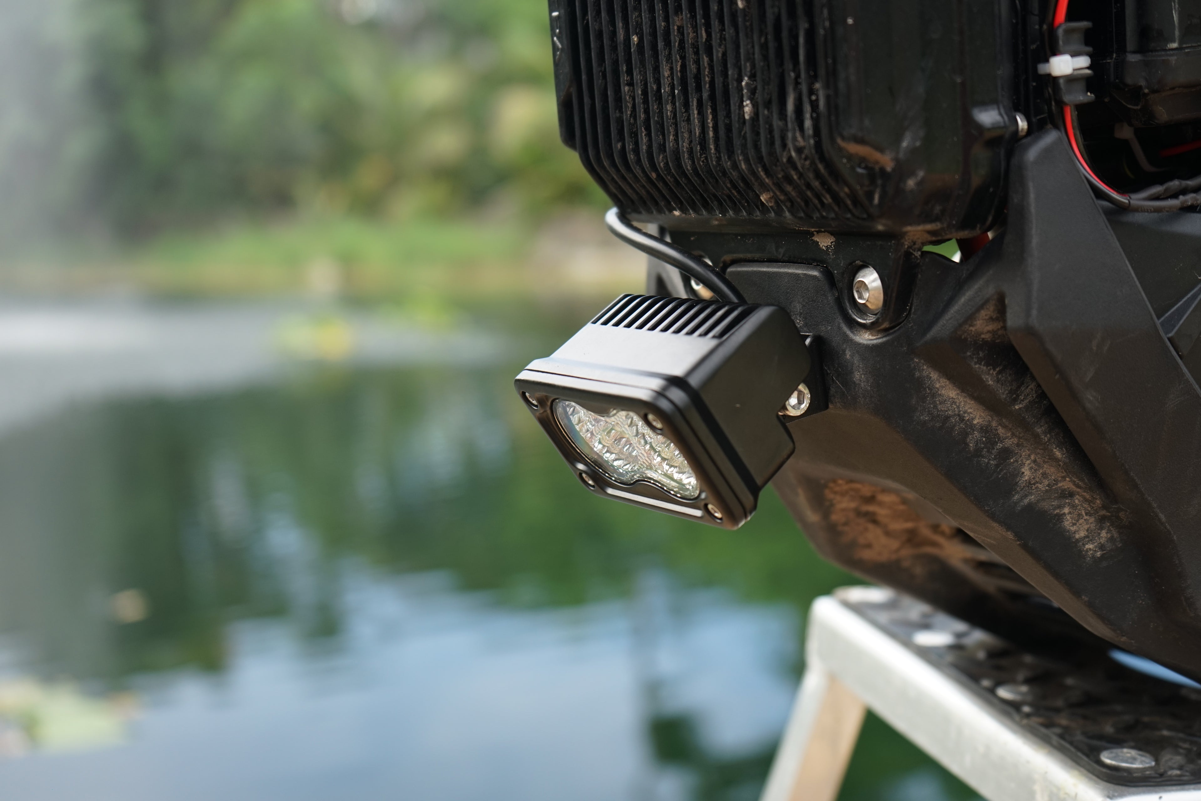 (Presale) Surron Ultra bee Wheelie Light