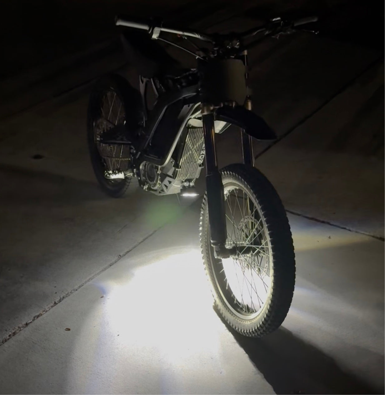 (Presale) Surron lbx/lbs and Eride pro Wheelie light