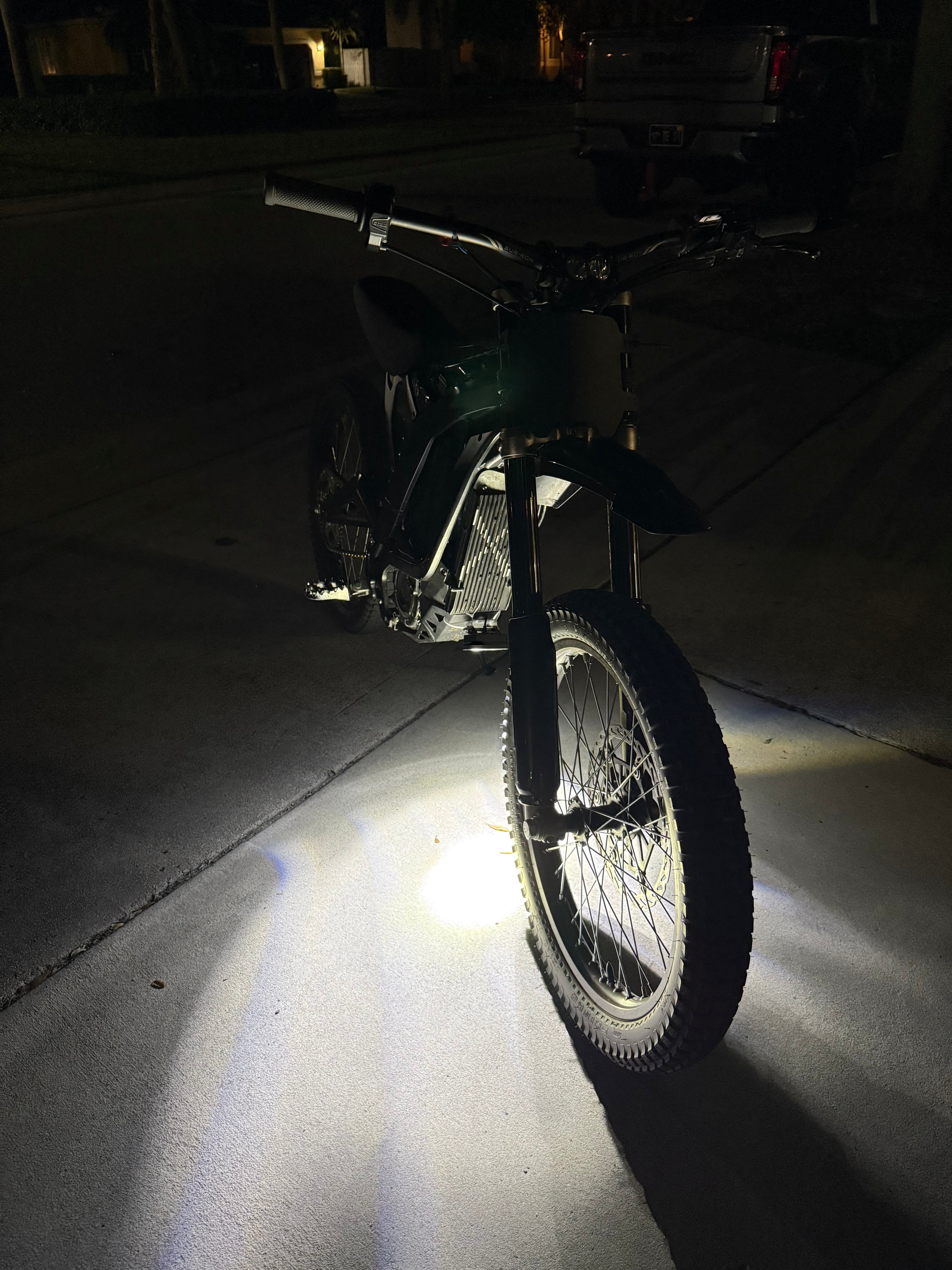 (Presale) Surron lbx/lbs and Eride pro Wheelie light