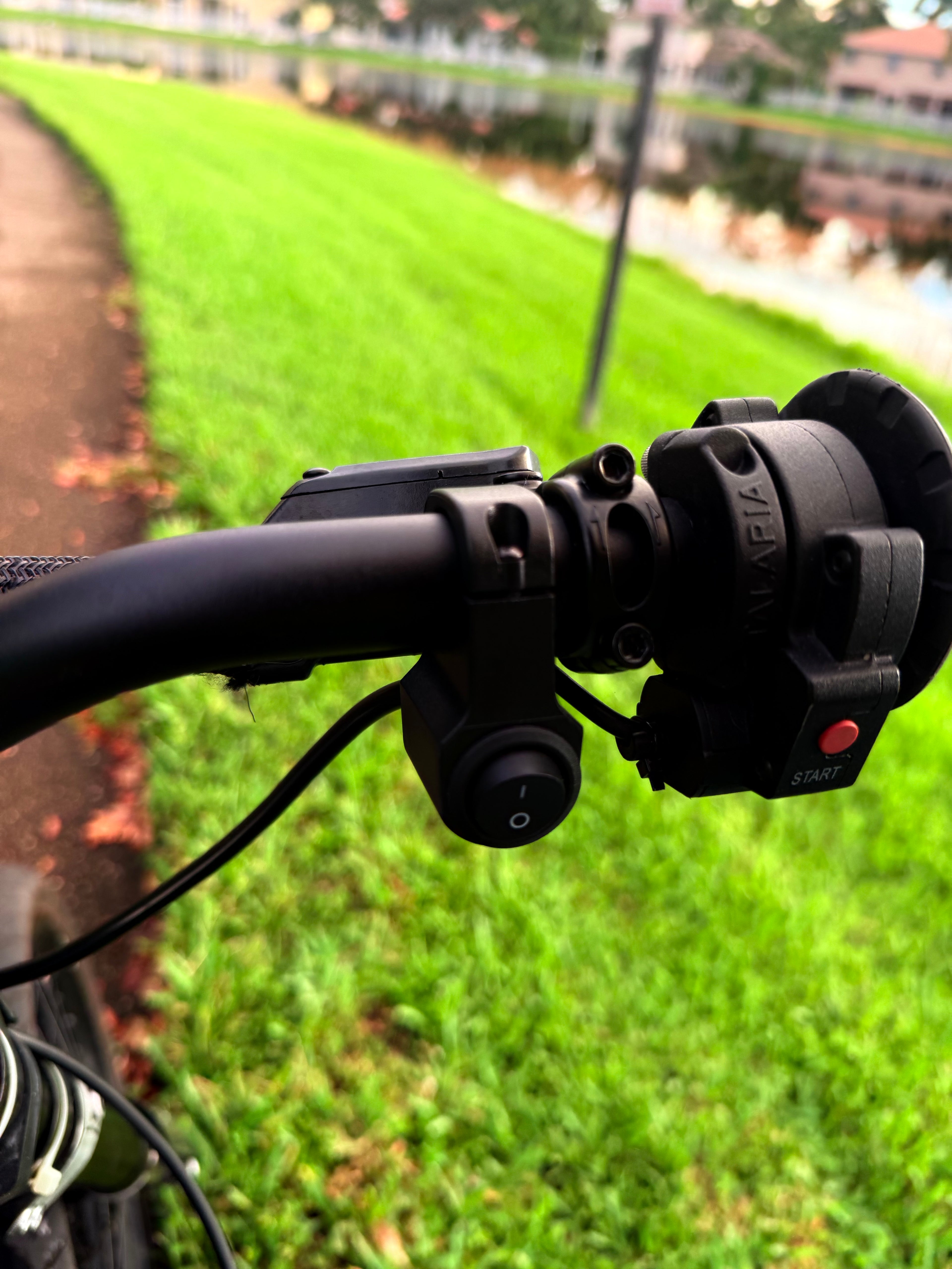 (Presale) Talaria xxx wheelie light