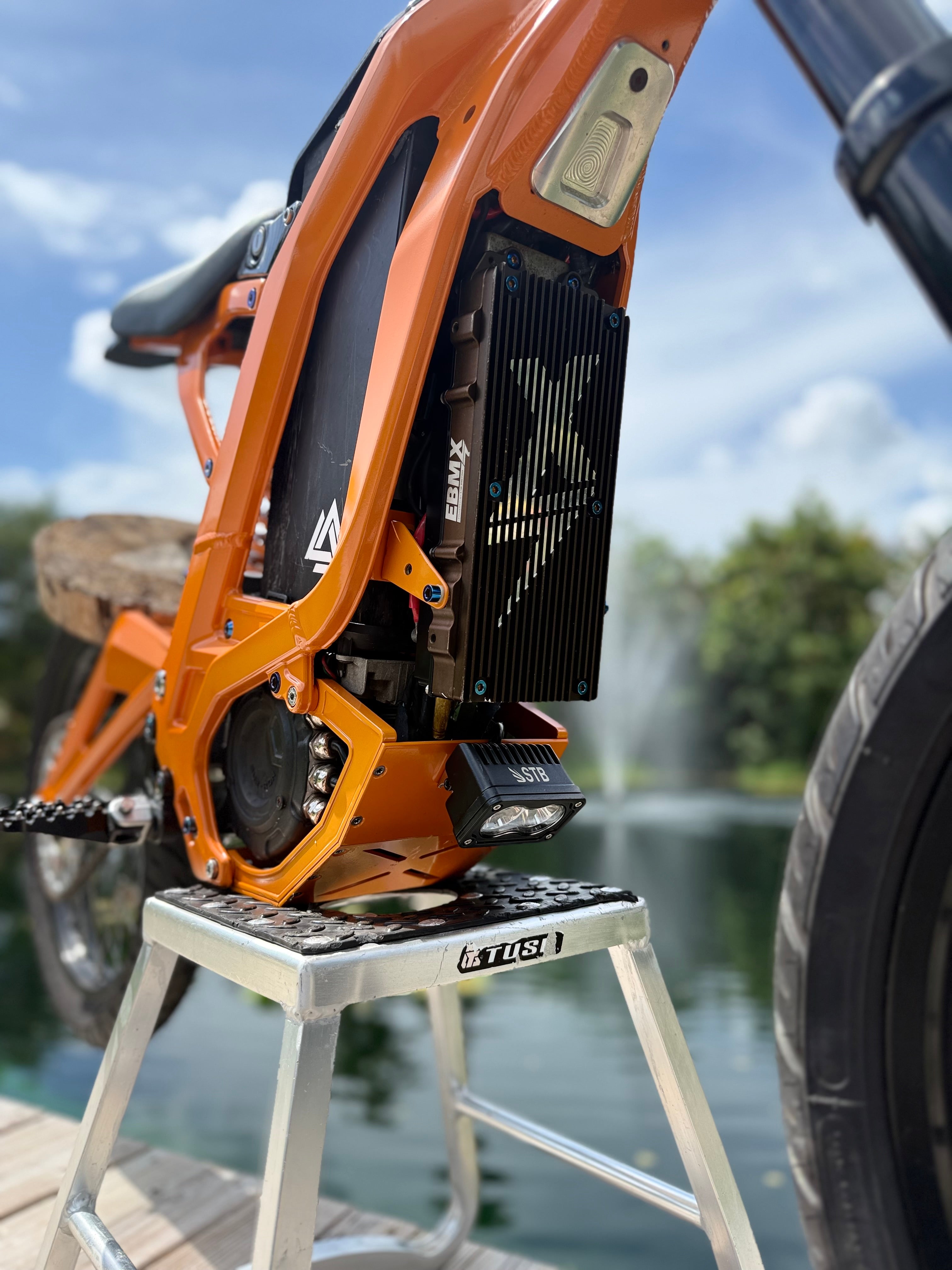 StreetBeam™ Wheelie Light — Sur-Ron LBX / LBS & Eride Pro